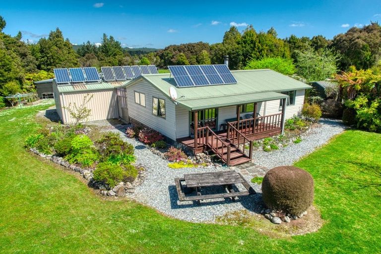Photo of property in 427a Maori Creek Road, Marsden, Arnold Valley, 7872