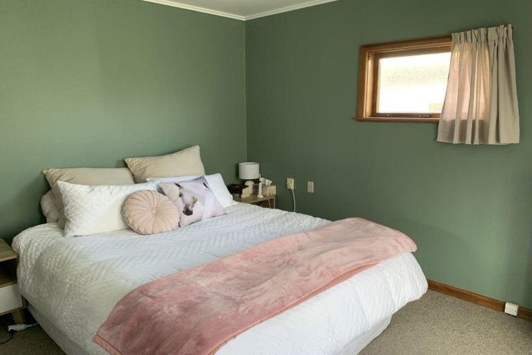 Photo of property in 36 Bruce Street, Hunterville, 4730