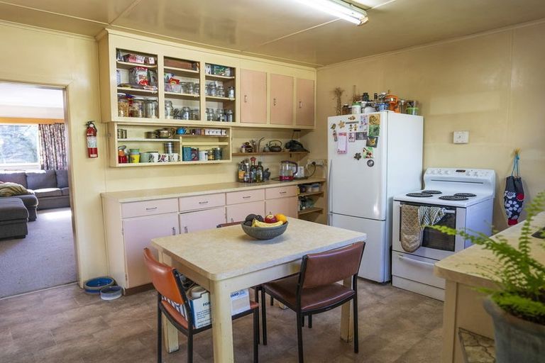 Photo of property in 42 Falcon Street, Palmerston, 9430