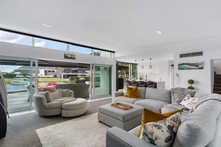 Photo of property in 122 Motu Hei, Pauanui, Hikuai, 3579