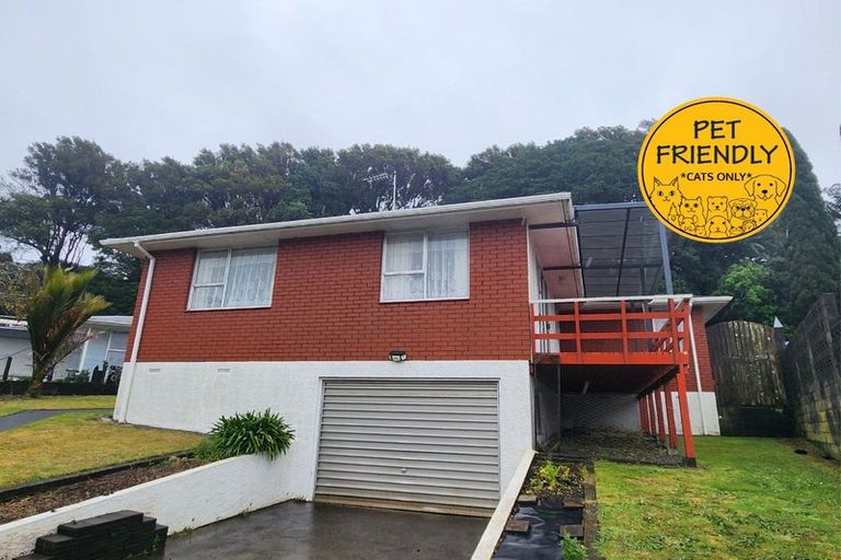 Photo of property in 14a Brixham Place, Merrilands, New Plymouth, 4312