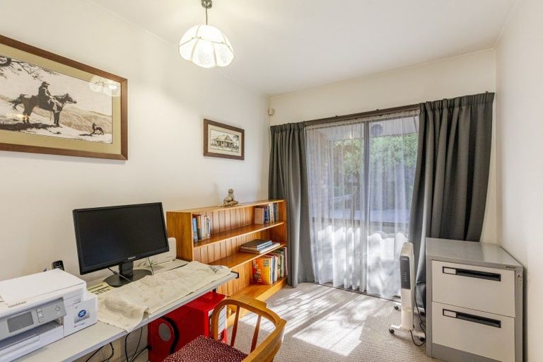 Photo of property in 11 Nelson Street, Waipukurau, 4200