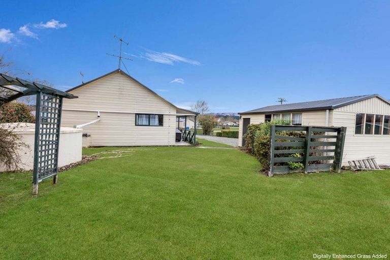 Photo of property in 32 Scotswood Street, Waikaia, 9778
