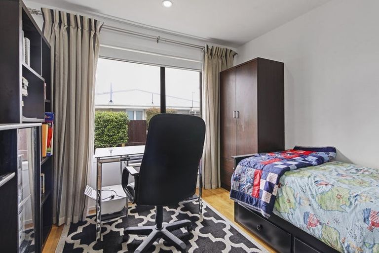Photo of property in 23 Colman Avenue, Sockburn, Christchurch, 8042
