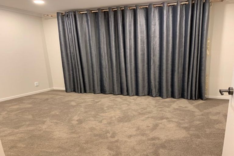 Photo of property in 3 Lisnoble Road, Flat Bush, Auckland, 2019