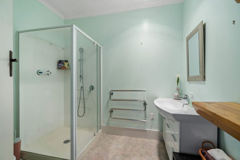 Photo of property in 881 Whakapirau Road, Whakapirau, Maungaturoto, 0583