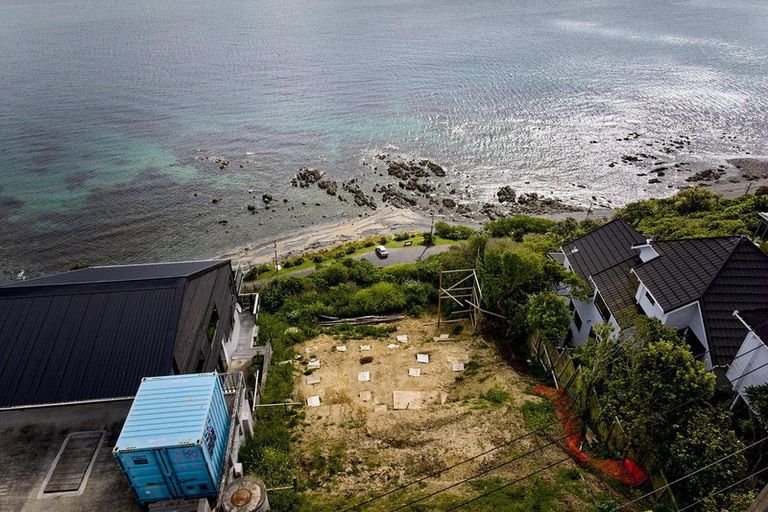 Photo of property in 11 Ogilvy Terrace, Plimmerton, Porirua, 5026