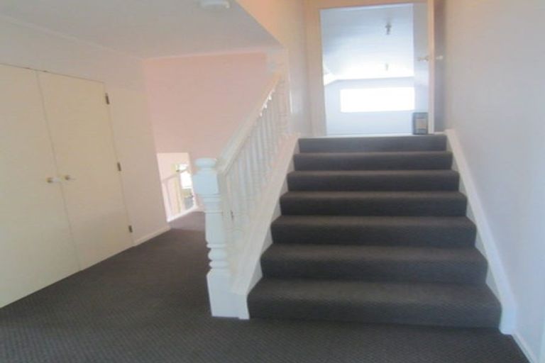 Photo of property in 99 Woodman Drive, Tawa, Wellington, 5028