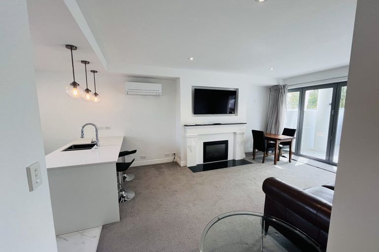 Photo of property in 5/52 Fendalton Road, Fendalton, Christchurch, 8014