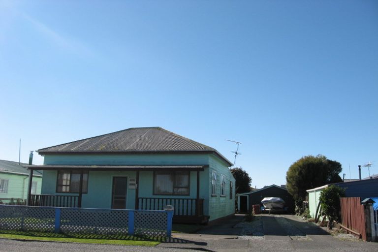 Photo of property in 114 Gibson Quay, Hokitika, 7810