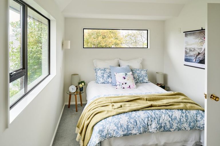 Photo of property in 372 Muritai Road, Eastbourne, Lower Hutt, 5013