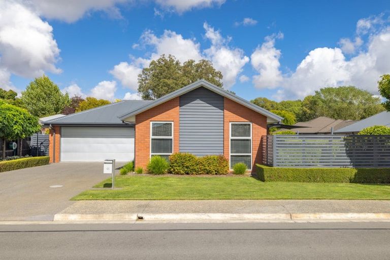 Photo of property in 44 Brookwater Avenue, Northwood, Christchurch, 8051