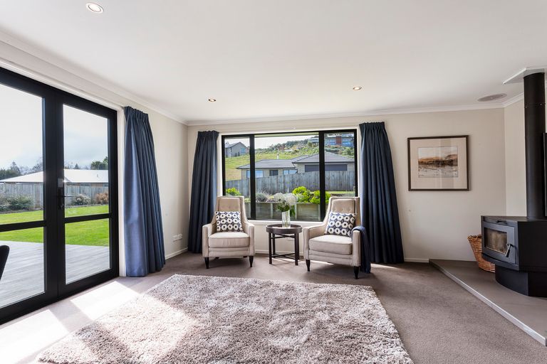 Photo of property in 39 Irwin Logan Drive, Mosgiel, 9024