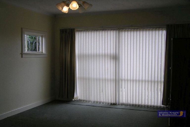 Photo of property in 86 Rattray Street, Riccarton, Christchurch, 8041