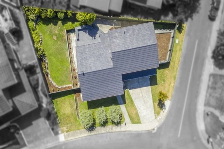 Photo of property in 7 Tapestry Grove, Silverstream, Upper Hutt, 5019