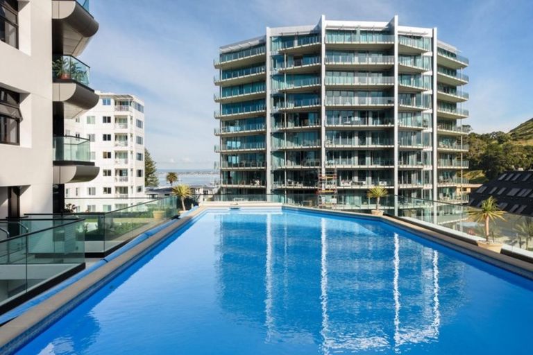 Photo of property in 11 Maunganui Road, Mount Maunganui, 3116