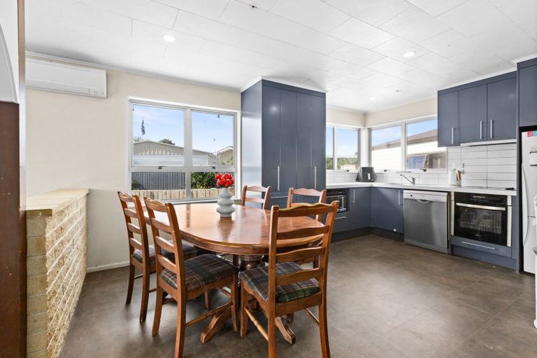 Photo of property in 3 Antrim Place, Tamatea, Napier, 4112