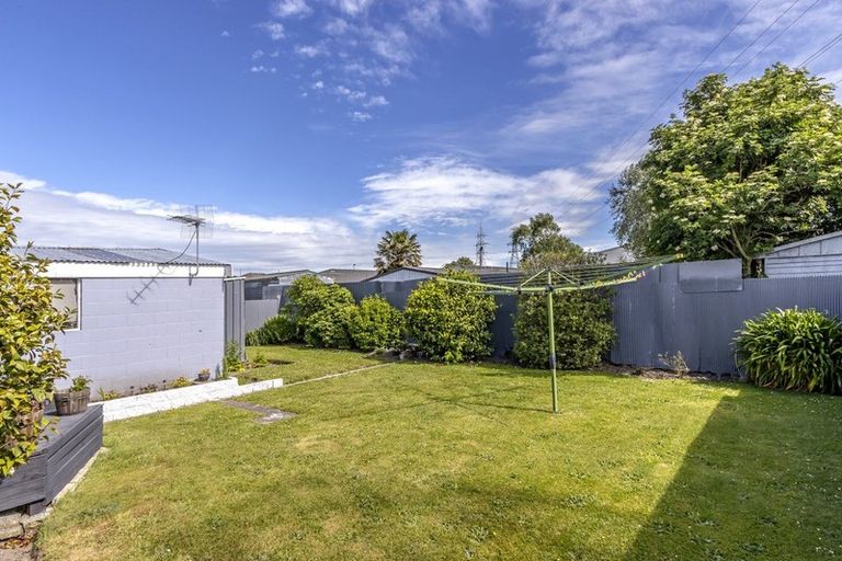 Photo of property in 16 Waitohi Street, Hornby, Christchurch, 8042