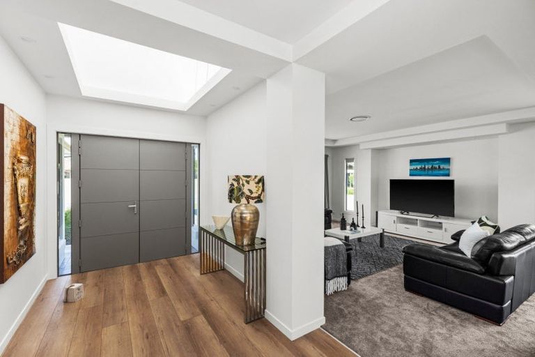 Photo of property in 25a Hetley Crescent, Taradale, Napier, 4112