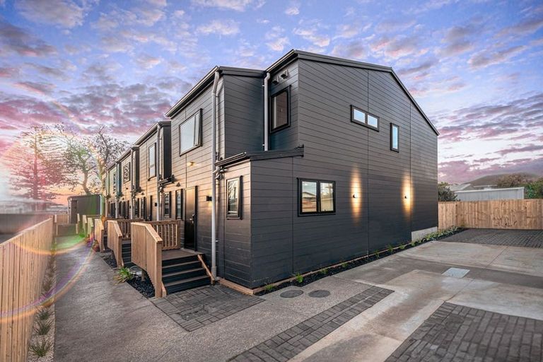 Photo of property in 7/19 Calvert Avenue, Mangere East, Auckland, 2024