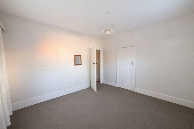 Photo of property in 291 Riccarton Road, Upper Riccarton, Christchurch, 8041