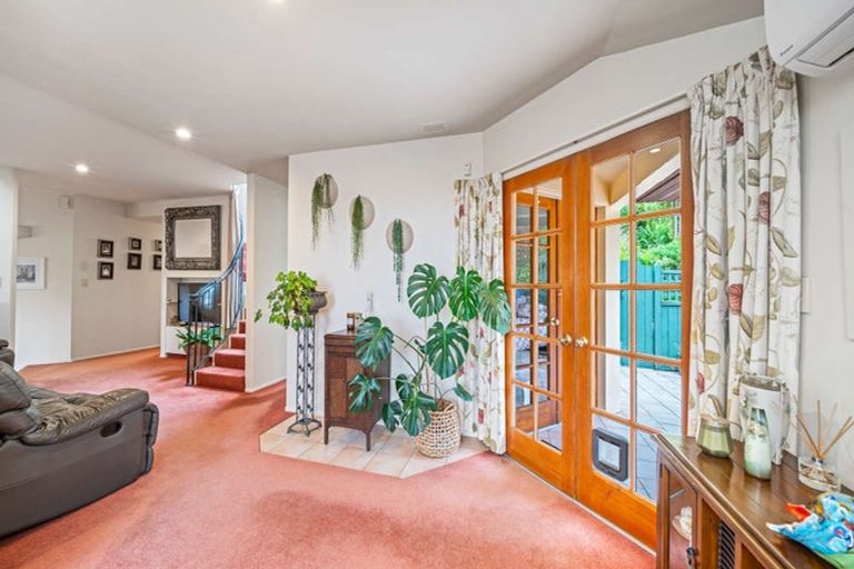 Photo of property in 16 Slade Street, Oamaru North, Oamaru, 9400