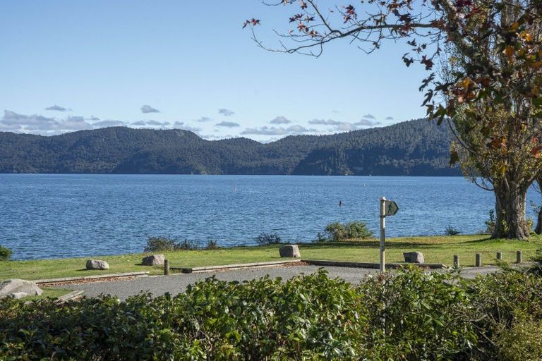 Photo of property in 11 Keitha Place, Kinloch, Taupo, 3377