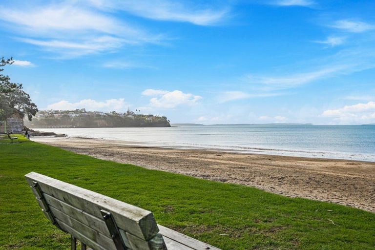 Photo of property in 1/13 Sidmouth Street, Mairangi Bay, Auckland, 0630