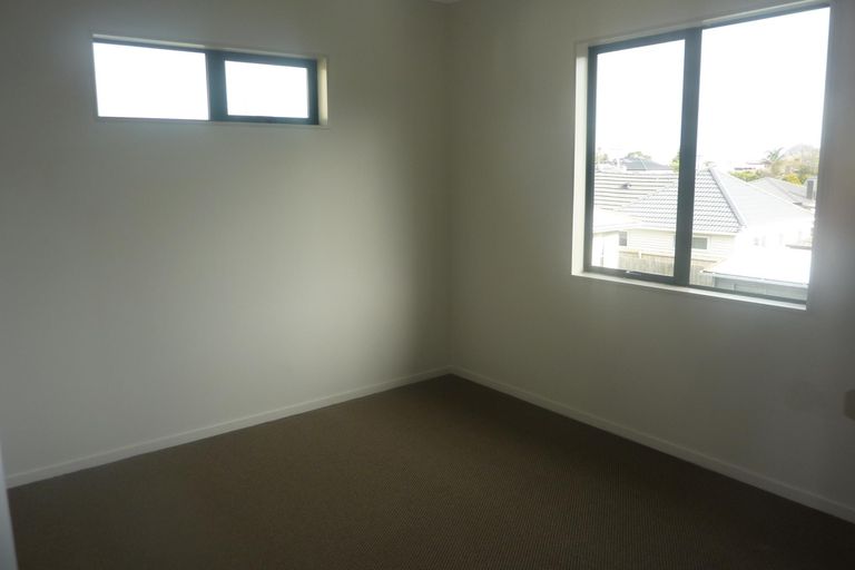 Photo of property in 30 Ballance Avenue, Papatoetoe, Auckland, 2104