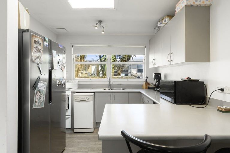 Photo of property in 48 Miro Street, Mount Maunganui, 3116