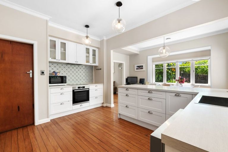 Photo of property in 174 Kaitemako Road, Welcome Bay, Tauranga, 3175