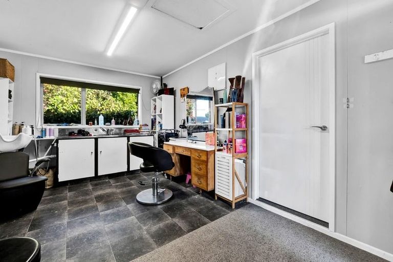 Photo of property in 51 Wilson Road, Urenui, 4375