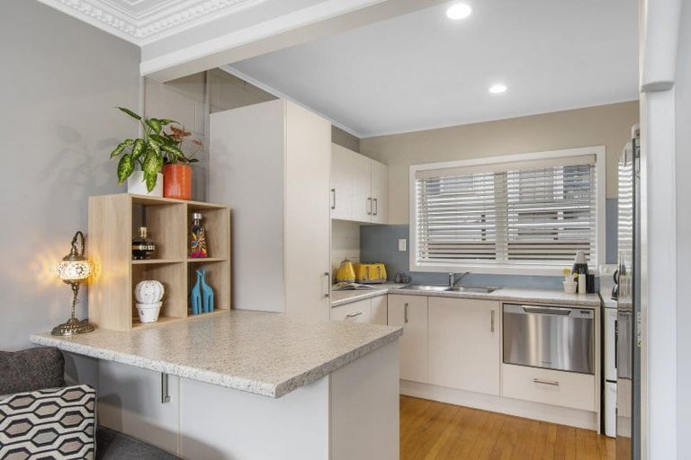 Photo of property in 12b Puriri Street, Mount Maunganui, 3116