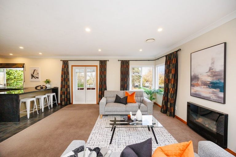 Photo of property in 917 Upper Main Street, Roslyn, Palmerston North, 4414