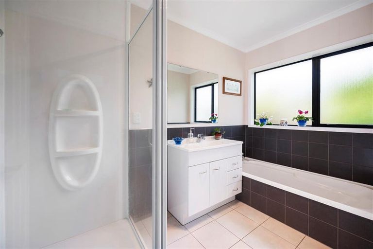 Photo of property in 83 Tawavale Street, Pukehangi, Rotorua, 3015