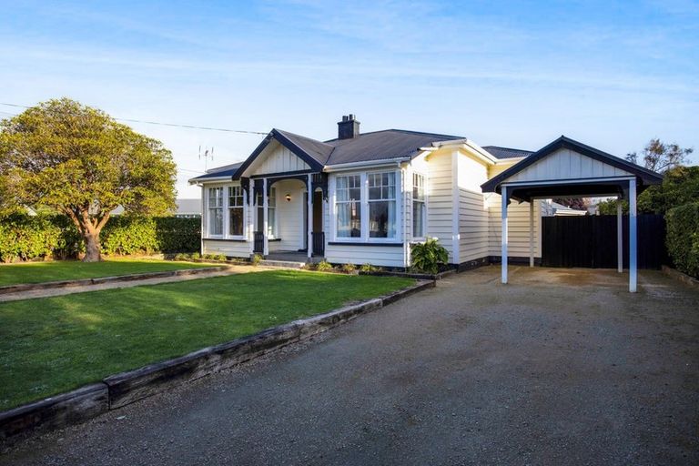Photo of property in 120 Manawapou Road, Hawera, 4610