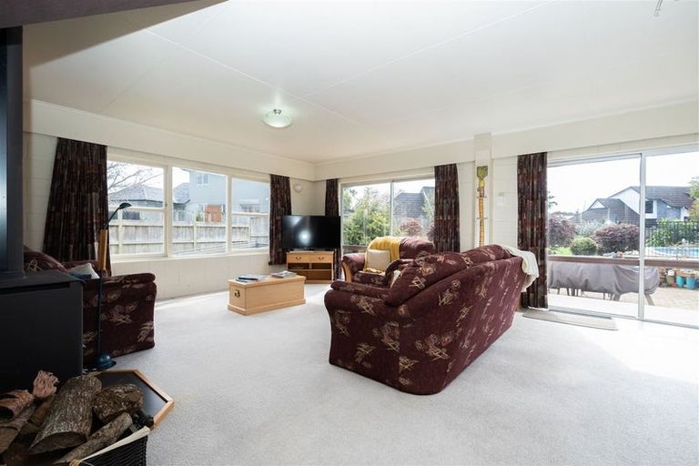 Photo of property in 54 Queenwood Avenue, Queenwood, Hamilton, 3210