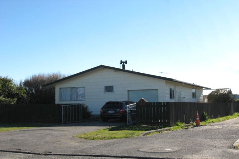 Photo of property in 6 Tudor Street, Hokitika, 7810