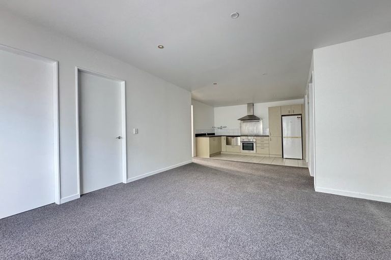 Photo of property in 5/41 Home Street, Mount Victoria, Wellington, 6011