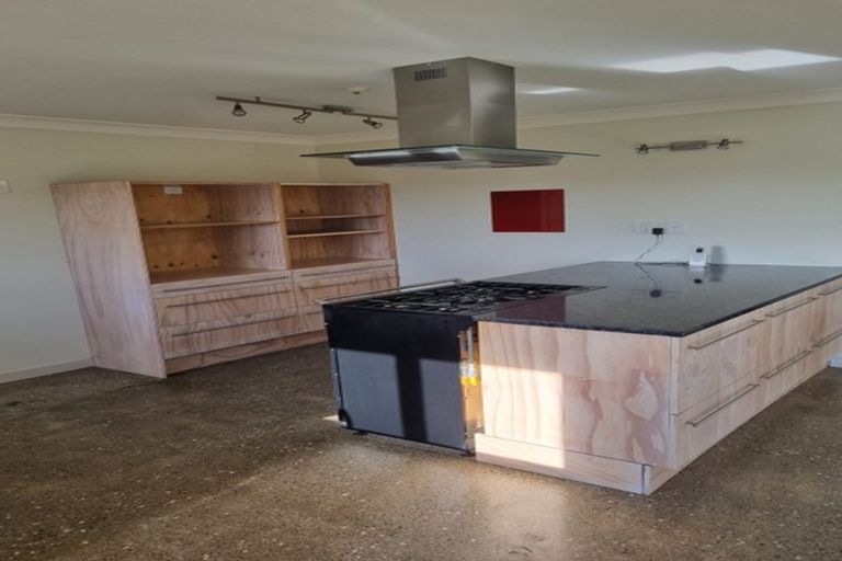 Photo of property in 15 Epic Way, Newlands, Wellington, 6037