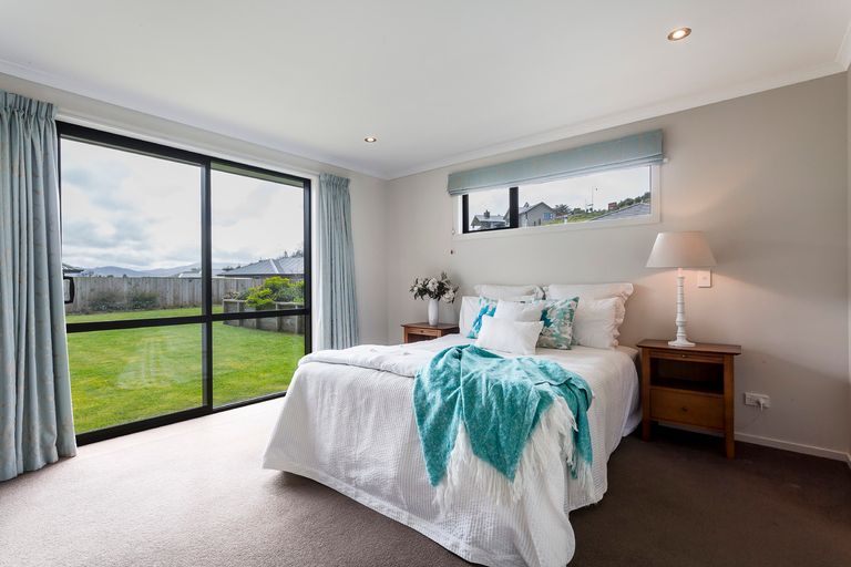 Photo of property in 39 Irwin Logan Drive, Mosgiel, 9024