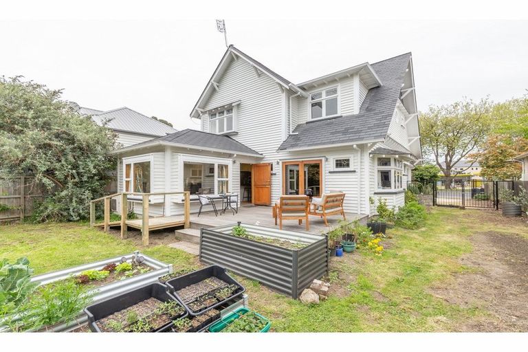 Photo of property in 176 Fitzgerald Avenue, Christchurch Central, Christchurch, 8011