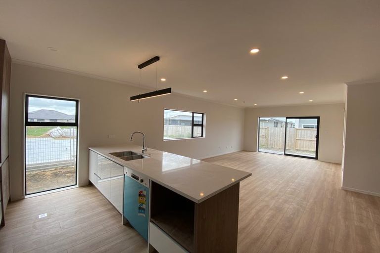 Photo of property in 28u1 Maggie Place, Chartwell, Hamilton, 3281