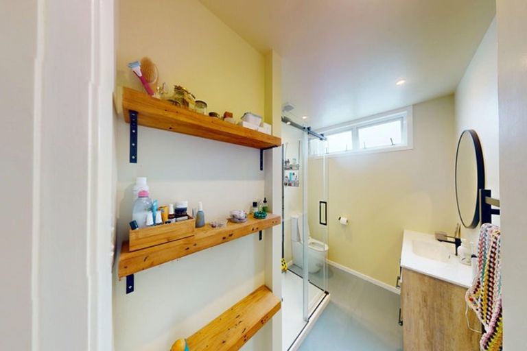 Photo of property in 9a Saint Leonard Street, Saint Johns Hill, Whanganui, 4501