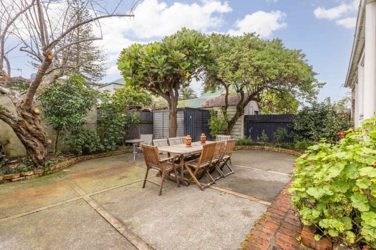 Photo of property in 110 Waghorne Street, Ahuriri, Napier, 4110