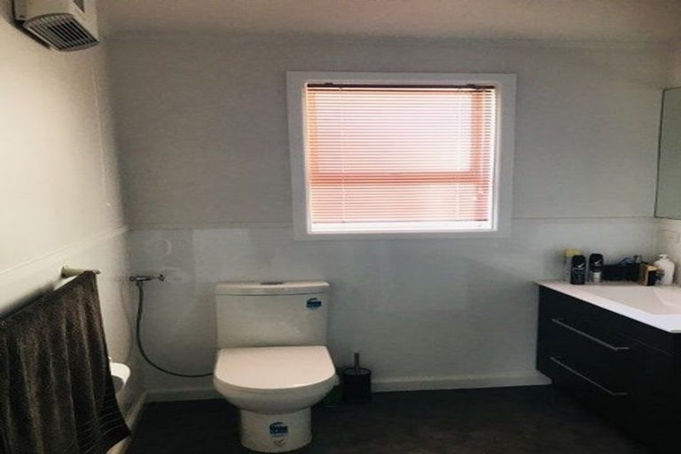 Photo of property in 33 Cameron Street, Ashburton, 7700