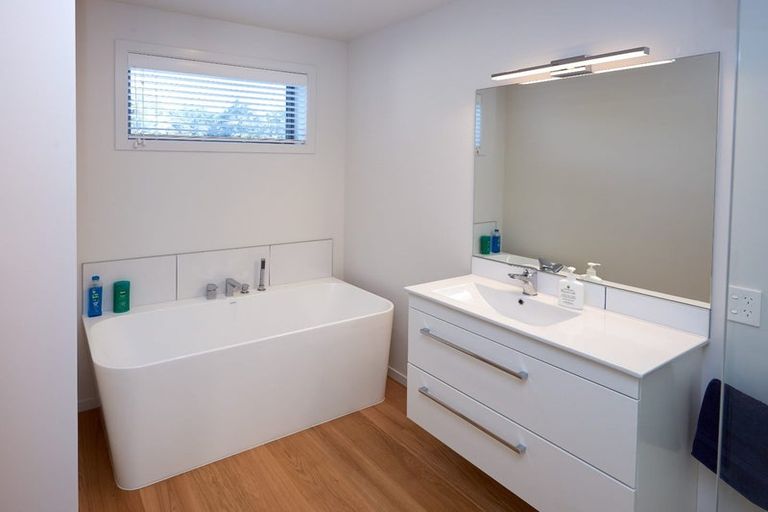 Photo of property in 3 Edgewood Place, Wanaka, 9305