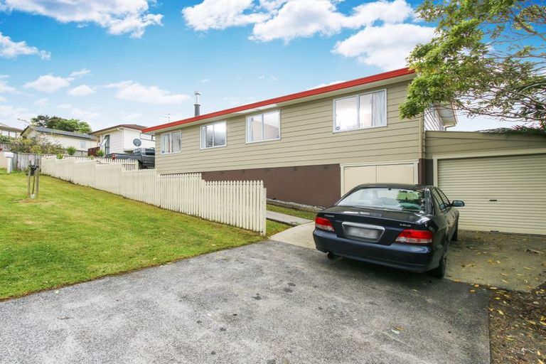 Photo of property in 161 Solar Road, Glen Eden, Auckland, 0602