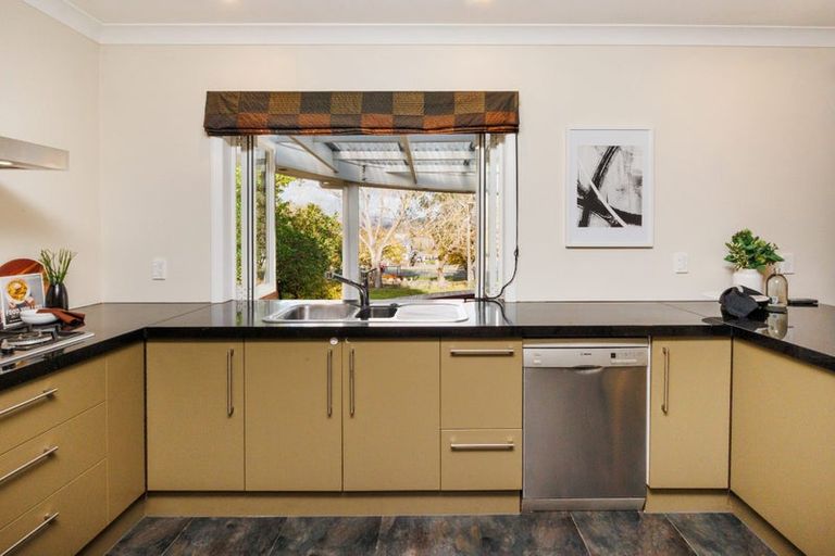Photo of property in 917 Upper Main Street, Roslyn, Palmerston North, 4414