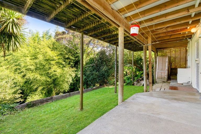 Photo of property in 11 Fordham Street, Beach Haven, Auckland, 0626